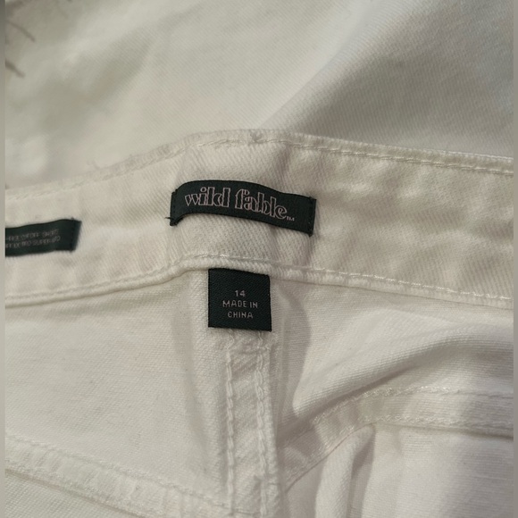 Wild Fable White Jean Shorts - Picture 3 of 4